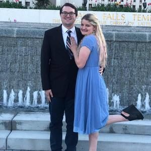 Meet your Posher, Chloe